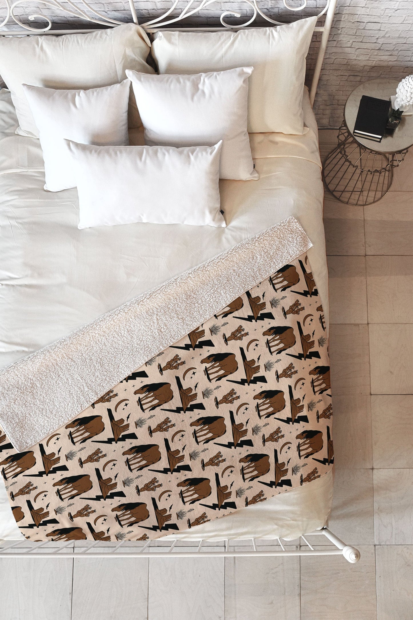 Electric Oasis Fleece Throw Blanket (DS) DD