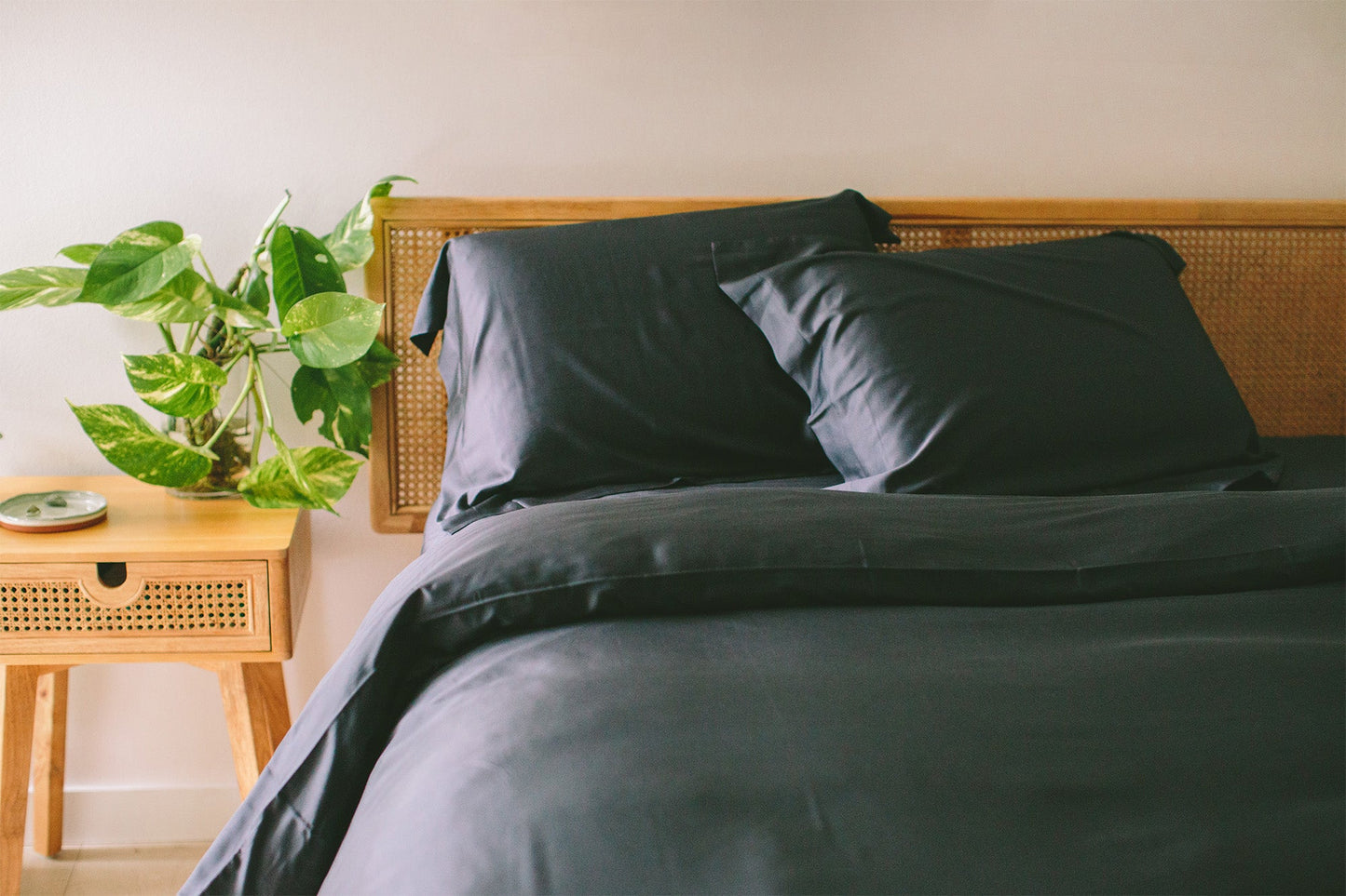 Nest Bedding® Sateen Organic Cotton Duvet Cover Set + Shams