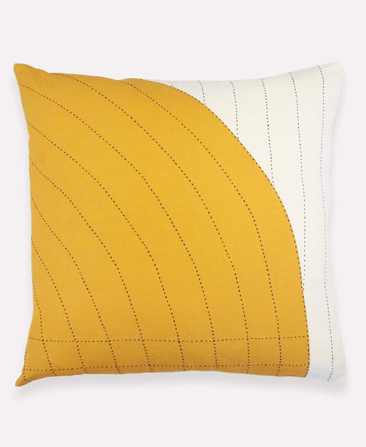Curve Throw Pillow - Gold