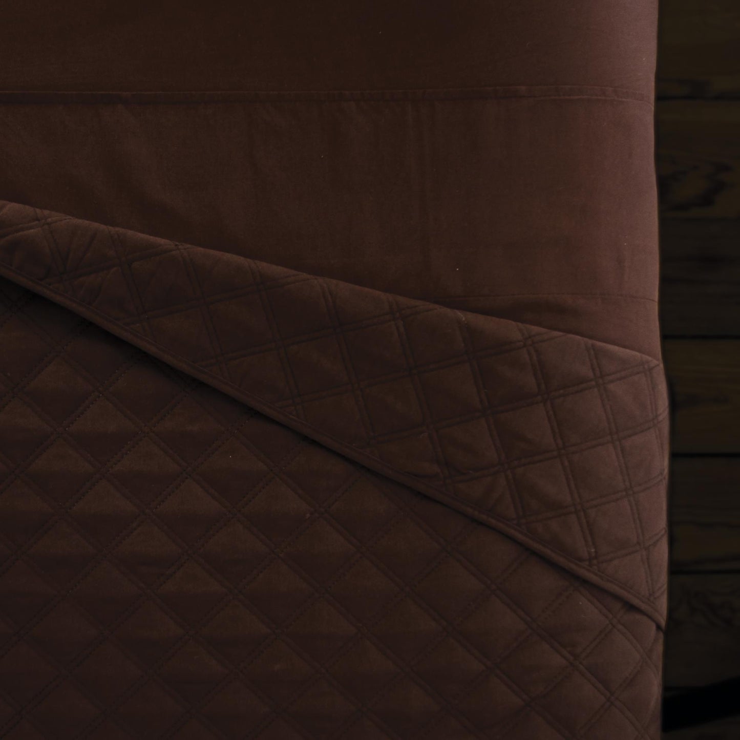 Quilted Blanket in Coffee by Sposh