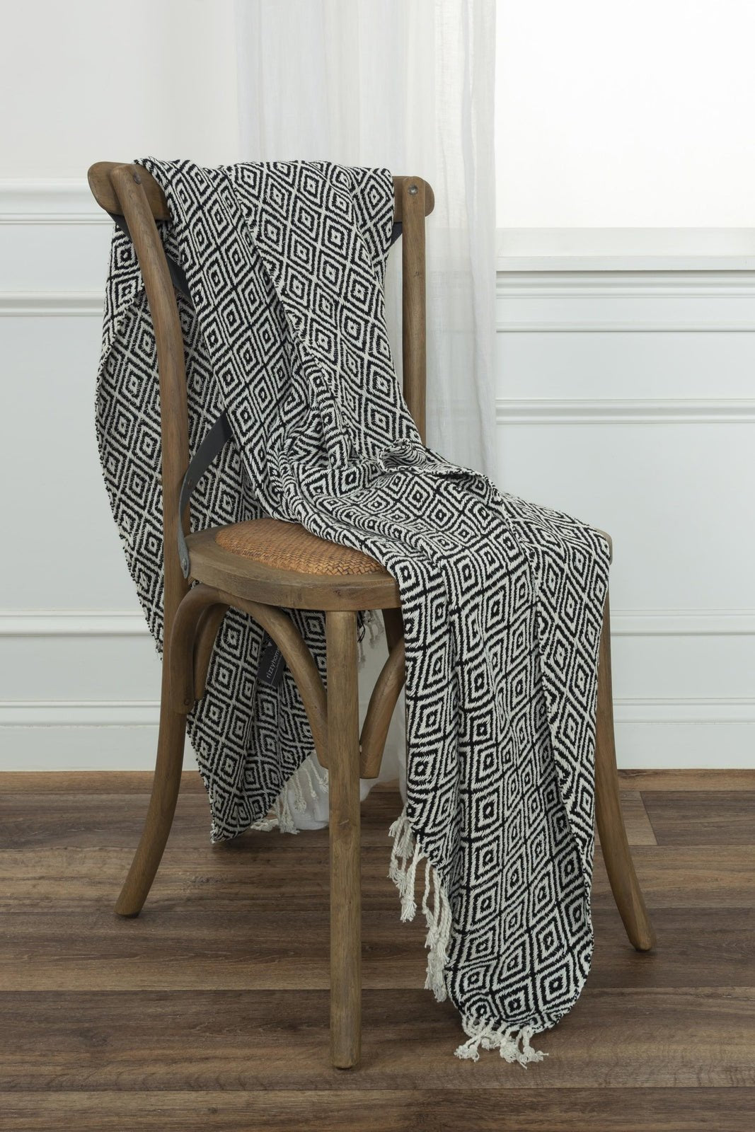 Hand-loomed-Diamond-100%-Cotton-Throw-Throw-Blankets